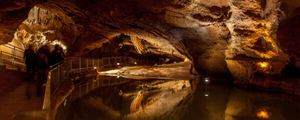 grottes de Lacave